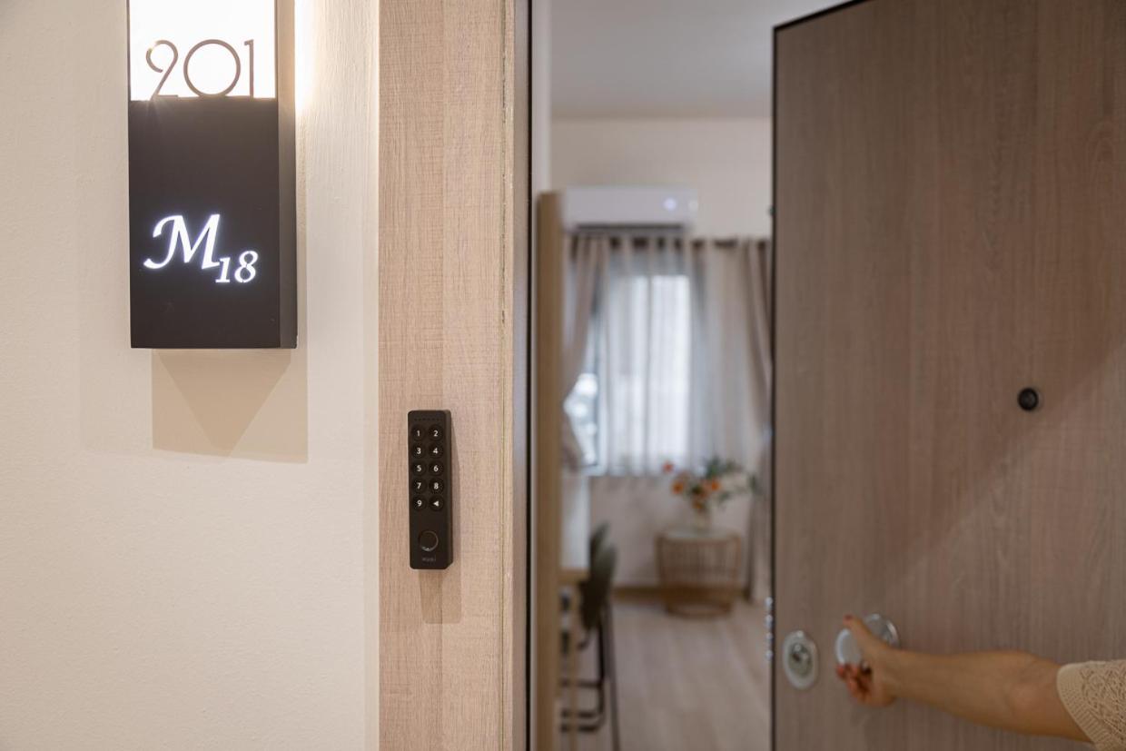M18 Studios Monastiraki Gems Athènes Extérieur photo